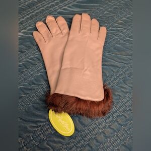 Vintage Van Raalte Grey Faux Leather, Real Rabbit cuffed Gloves Medium